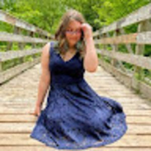 Meet your Posher, Cait